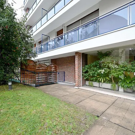 Large Familial Ideal Apartment *
